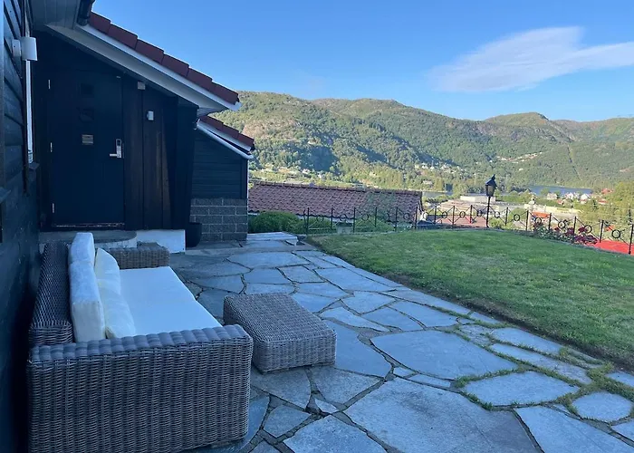 Modern Detached House By The Mountains & Sea Βίλα *