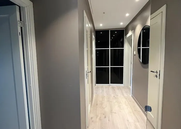 빌라 Modern Detached House By The Mountains & Sea 베르겐